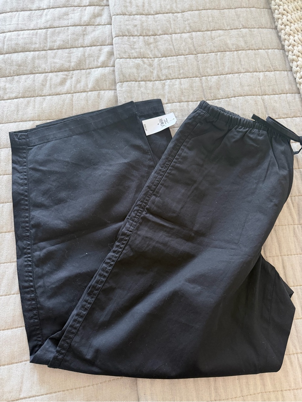 GAP Women’s Black Casual Drawstring Pants